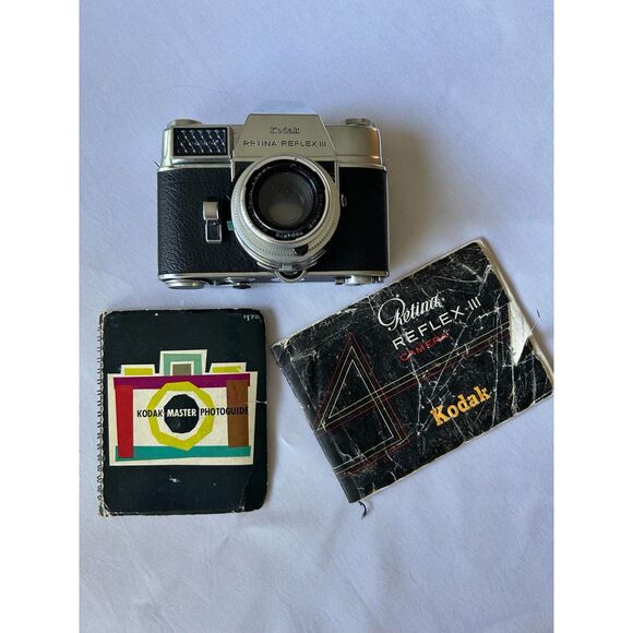 Kodak REFLEX III (SLR) Camera Xenar f: 2.8/50mm Schneider-Krueznach lens - Picture 1 of 3